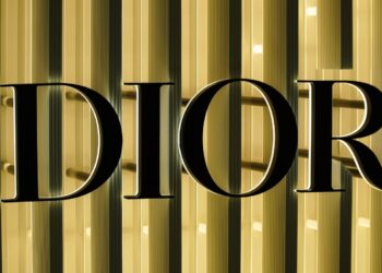 Furto da 200mila euro da Dior a Firenze