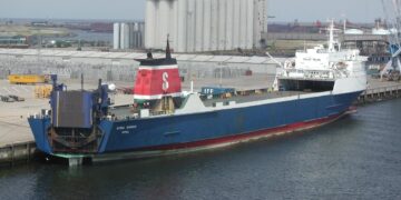 Il cargo Stena Shipper