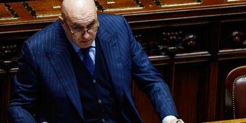 Il ministro alla Difesa Guido Crosetto