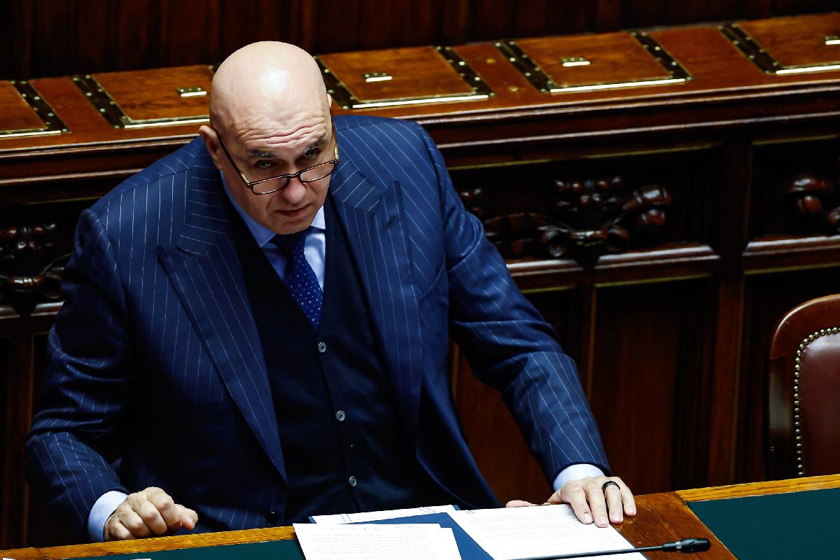 Il ministro alla Difesa Guido Crosetto