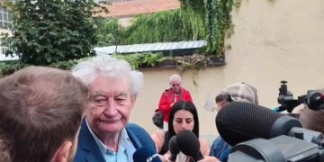 Il portavoce di Massimo Lovati lascia l'incarico