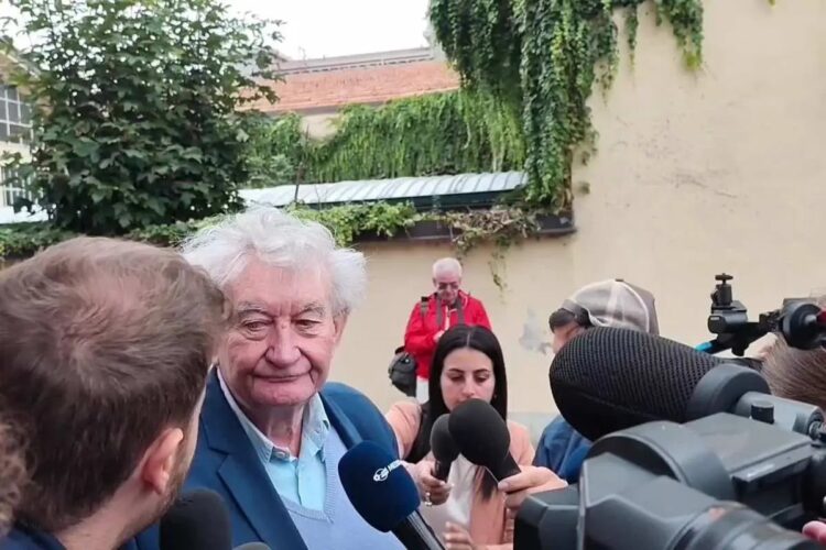 Il portavoce di Massimo Lovati lascia l'incarico