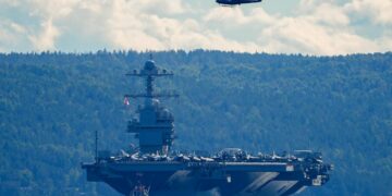 La portaerei USS Gerald R. Ford