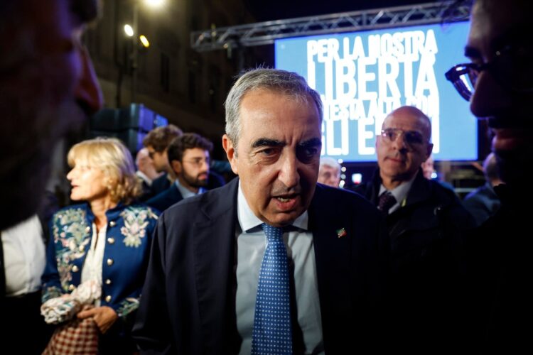 Le parole di Gasparri sulla manovra