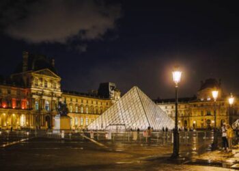 Le rivelazioni sulla sicurezza al Louvre
