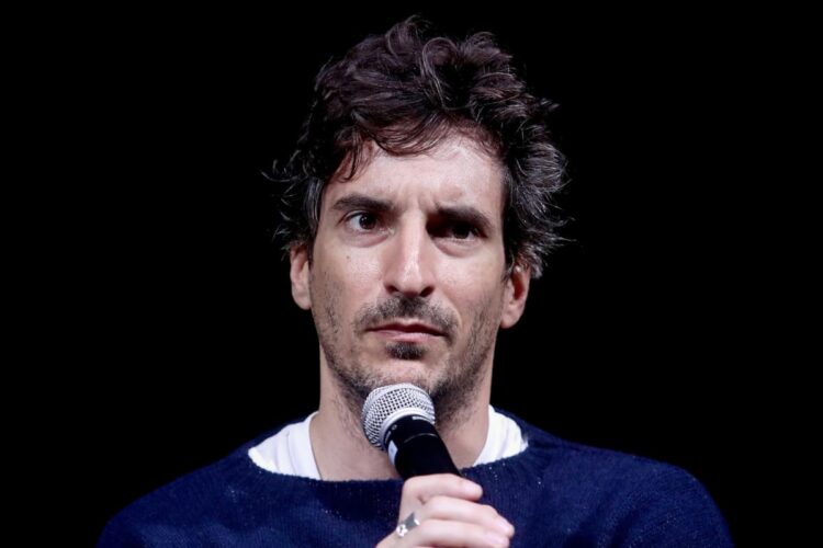 Un primo piano di Lorenzo Bertelli