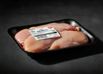 Petti di pollo con tracce di white striping