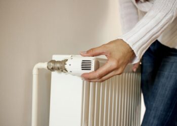 Quanto puoi risparmiare abbassando il riscaldamento di un solo grado in casa