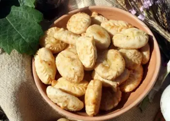 Frigadori il pane che nasce due volte e racconta la Sardegna più nascosta