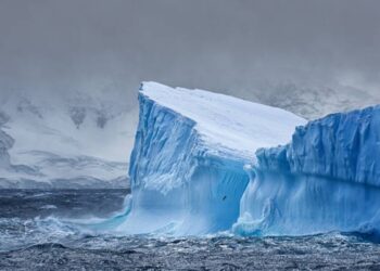 Scioglimento record dei ghiacci in Antartide