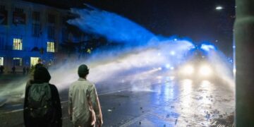 Scontri al corteo durante Italia-Israele: la denuncia di Amnesty