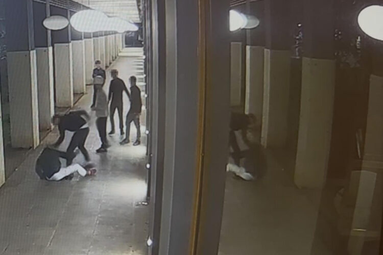 Studente accoltellato a Milano