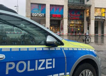 Un'auto della polizia tedesca