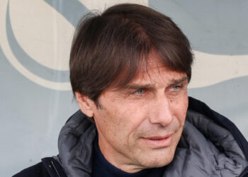 Un primo piano di Antonio Conte