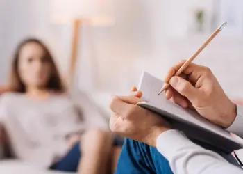 Il conto alla rovescia per il Bonus Psicologo: chi deve fare domanda subito