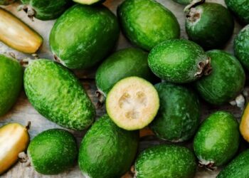 Il misterioso frutto che sa di fragola e menta e cresce in Campania