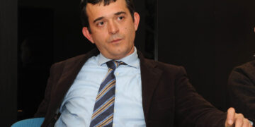 Un primo piano di Franco Orsi