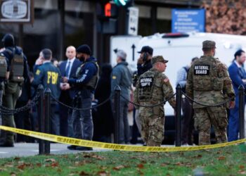 Spari vicino alla Casa Bianca, gravi due militari: "Possibile attacco terroristico"