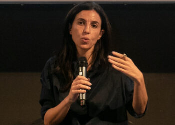 Un primo piano di Francesca Mannocchi