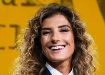 Un primo piano di Nina Palmieri