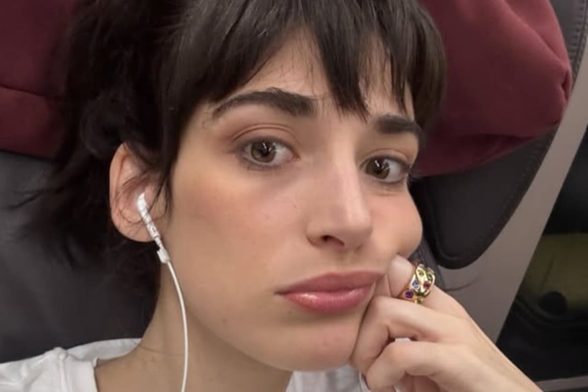 Un primo piano di Pilar Fogliati