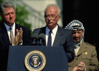 Yitzhak Rabin, Bill Clinton e Yasser Arafata