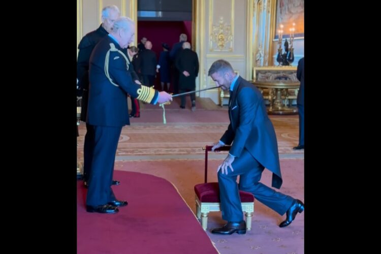 Re Carlo III nomina David Beckham cavaliere