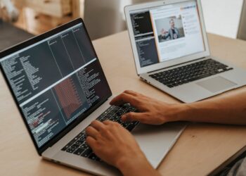 Vibe Coding, fenomeno del 2025: perché tutti parlano di questo termine e cosa significa davvero