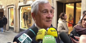 Tajani: “Mes strumento vivo, usarlo a garanzia degli asset può essere una soluzione”