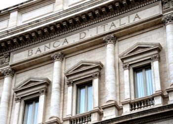 Allarme Bankitalia sulle carte pagamento