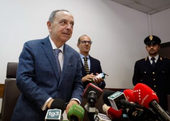 Archiviato il trasferimento di Lo Voi dopo il caso Almasri