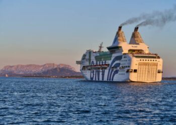 Attacco hacker a una nave Gnv