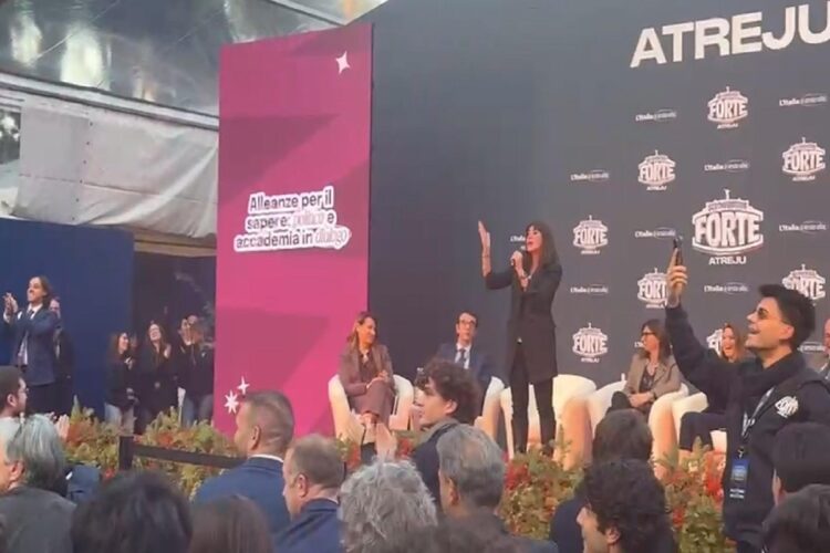 Bernini contestata dagli studenti ad Atreju