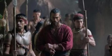 Can Yaman mentre interpreta Sandokan