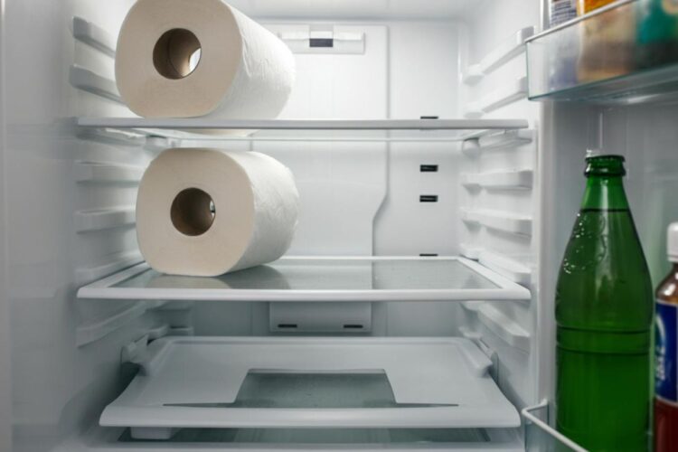 Carta igienica nel frigo