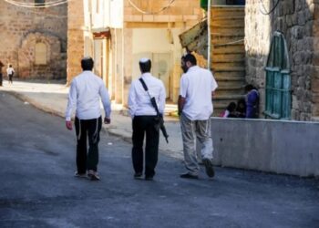 Cisgiordania: scontri tra palestinesi e coloni