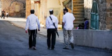 Cisgiordania: scontri tra palestinesi e coloni