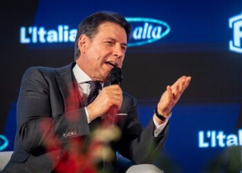 Conte all'evento il centrosinistra attraverso gli occhi degli italiani