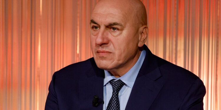 Il ministro della Difesa Guido Crosetto