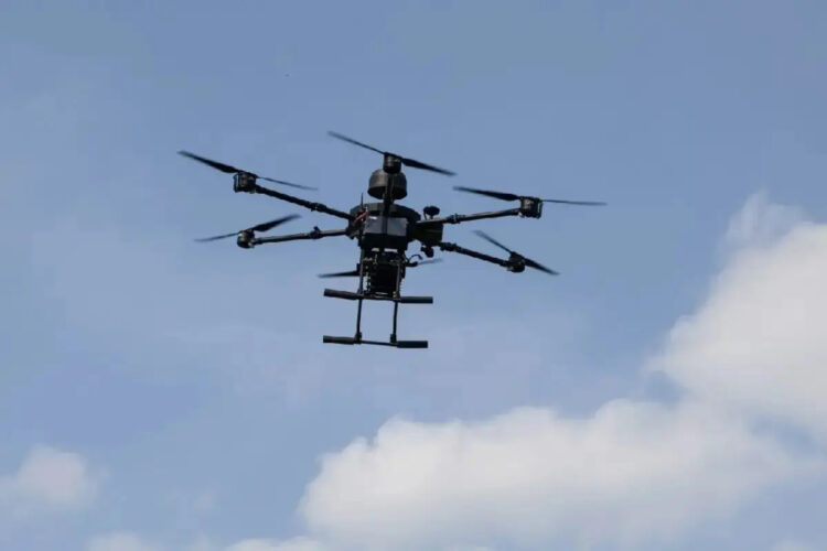 Droni su una centrale nucleare in Francia