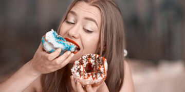 Ecco perché c'è sempre spazio per il dolce dopo i pasti abbondanti