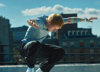 Ed Sheeran vola verso nuovi successi