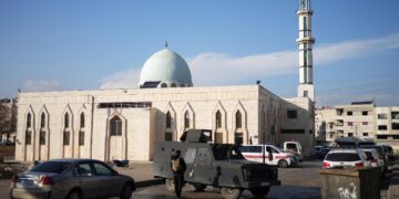 Esplosione in una Moschea in Siria