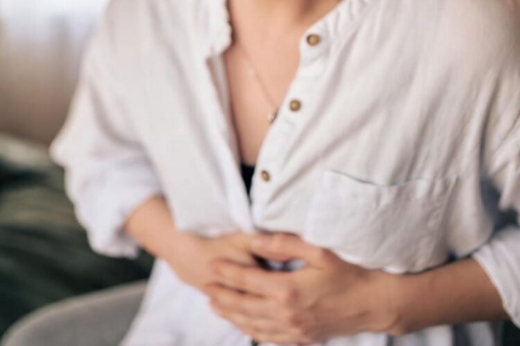 Cos'è l'Helicobacter pylori, l’infezione silenziosa che può danneggiare lo stomaco