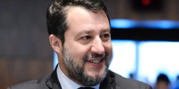 Il Pd attacca Salvini e Meloni dopo l'applauso della Russia
