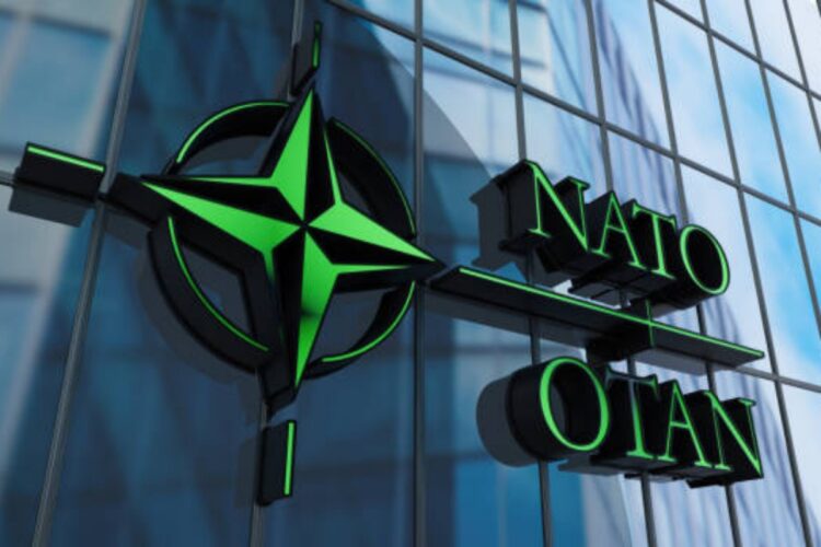 Il nuovo piano NATO contro la Russia