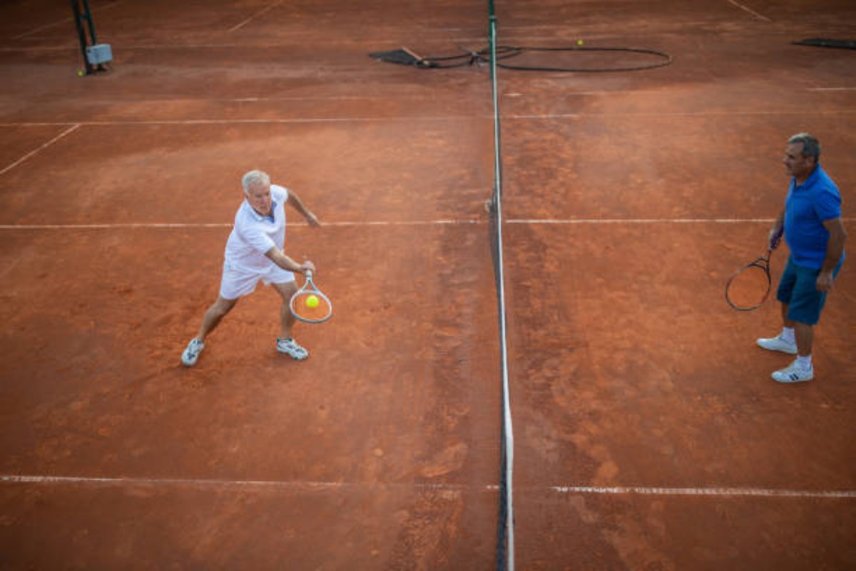 Il tennis è lo sport che allunga maggiormente la vita
