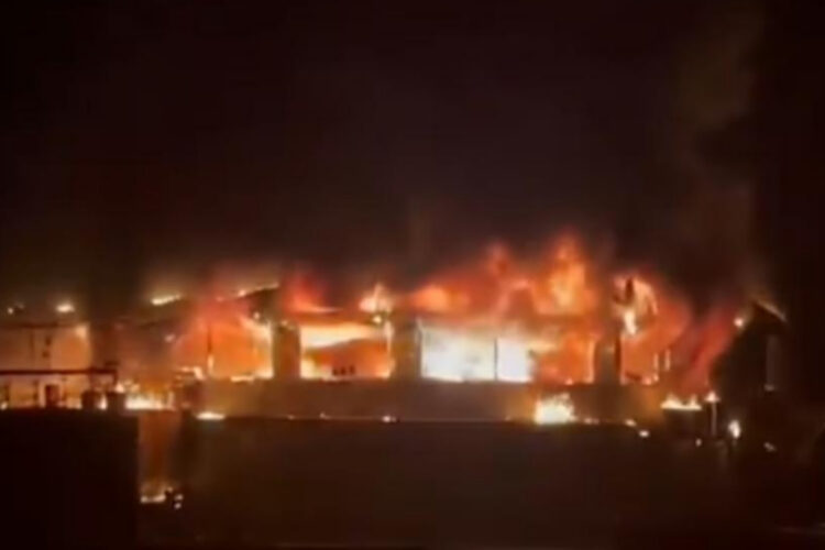 Incendio in un night club in India