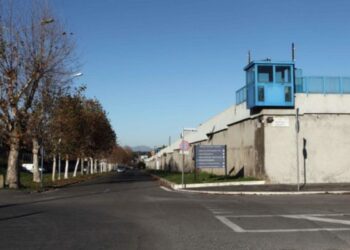 Indagini sulla morte per overdose di una detenuta a Rebibbia