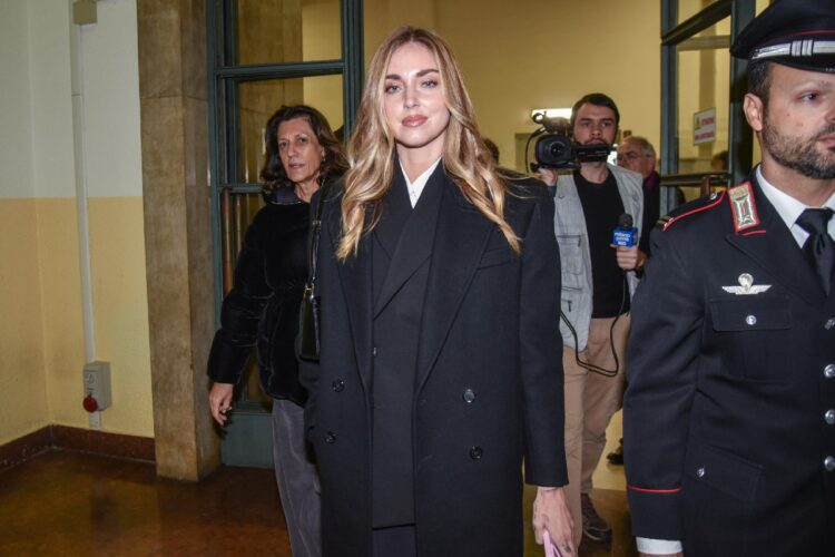 L'arrivo di Chiara Ferragni in tribunale